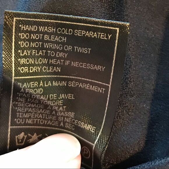 Cupcakes & Cashmere Navy Floral Mini Dress Sz 6 NWT - Picture 7 of 7